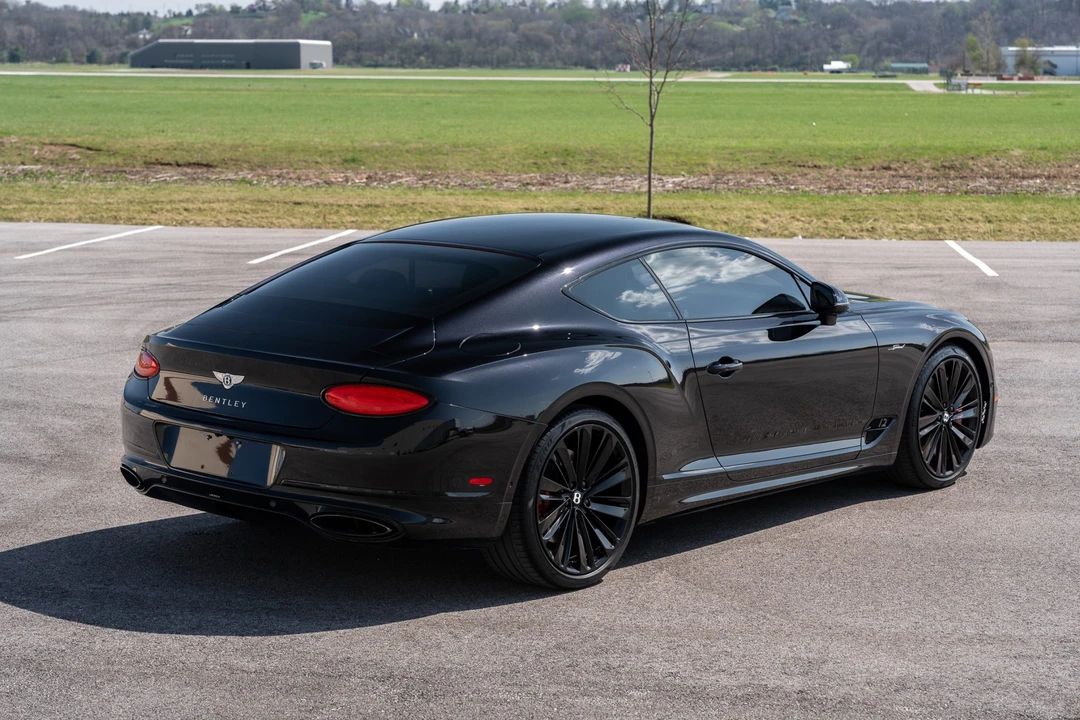 2022 Bentley Continental GT Speed 3rd Gen - Image 17 of 31