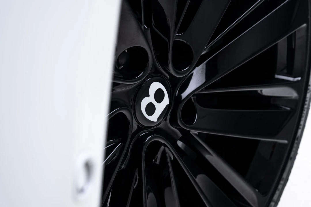 2022 Bentley - Image 22 of 31