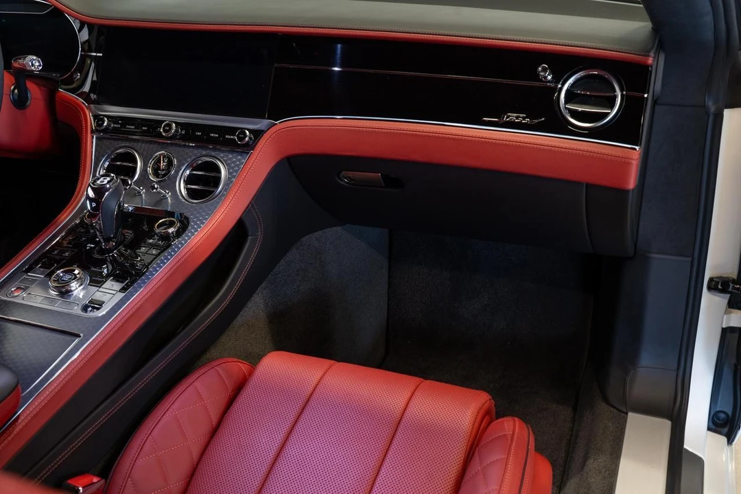 2022 Bentley Continental GT Speed 3rd Gen - Image 15 of 21