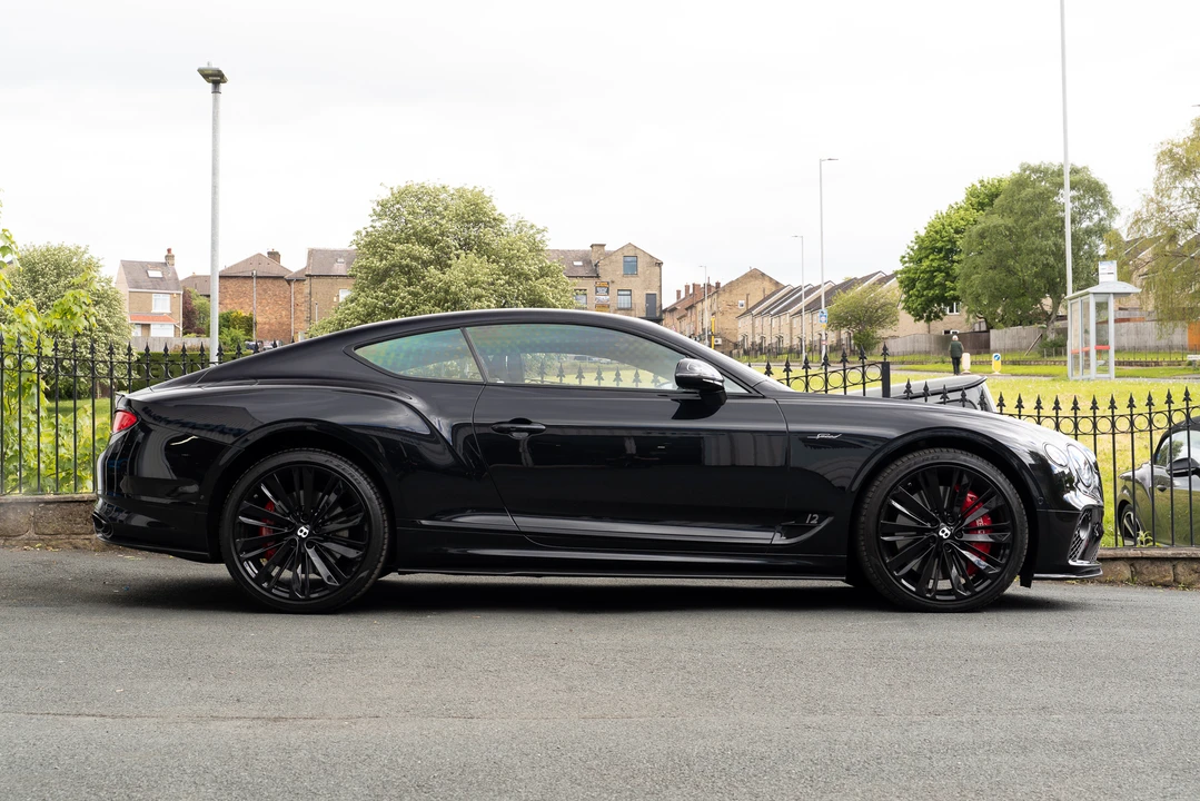 2022 Bentley Continental GT Speed 3rd Gen - Image 4 of 31
