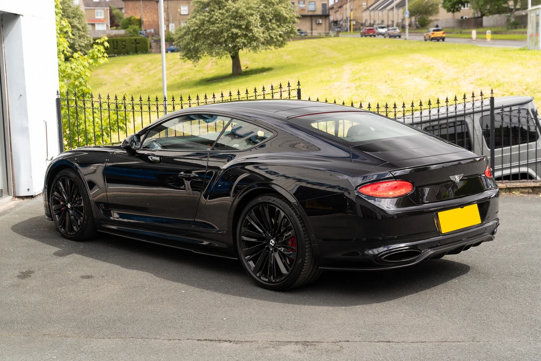 2022 Bentley Continental GT Speed 3rd Gen - Image 12 of 31