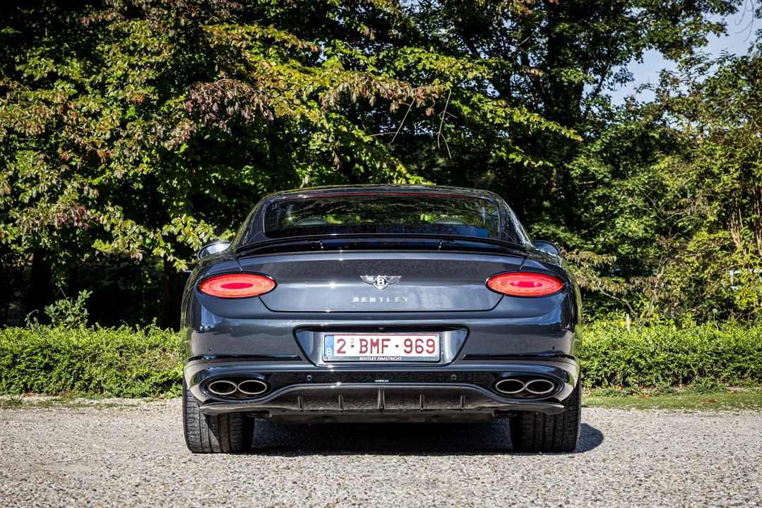 2022 Bentley Continental GT Speed 3rd Gen - Image 14 of 31