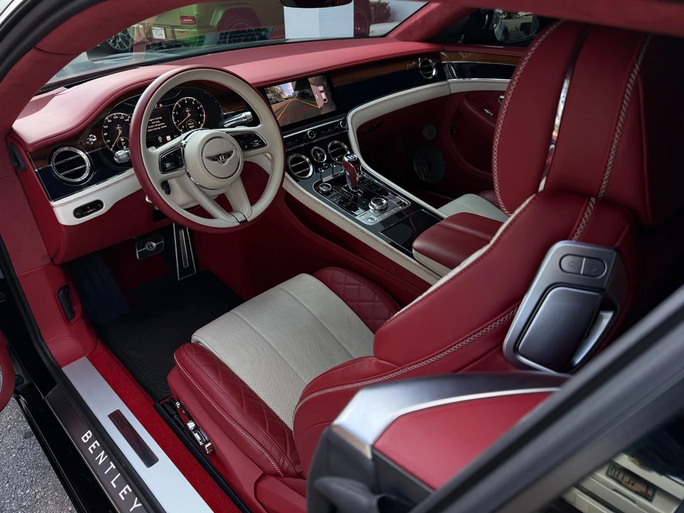 2022 Bentley Continental GT 3rd Gen - Image 26 of 31