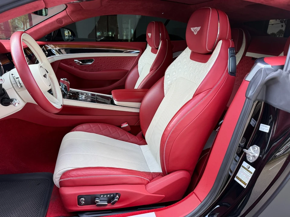 2022 Bentley Continental GT 3rd Gen - Image 28 of 31