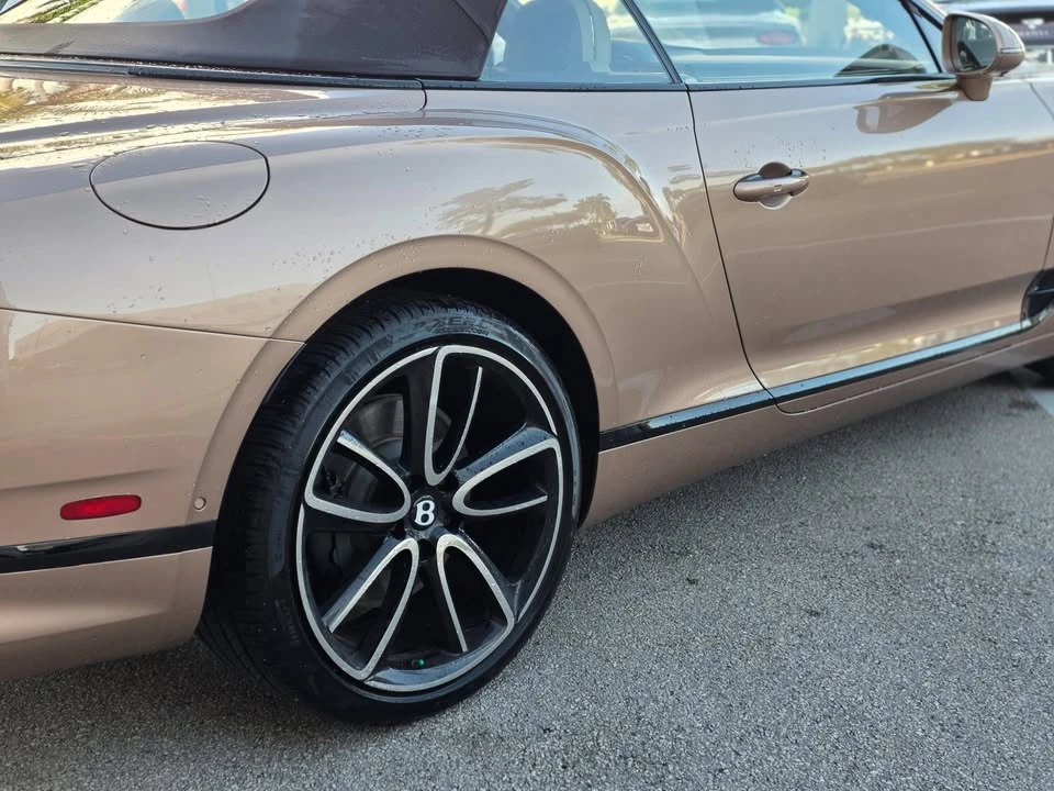 2022 Bentley Continental GTC - Image 7 of 19
