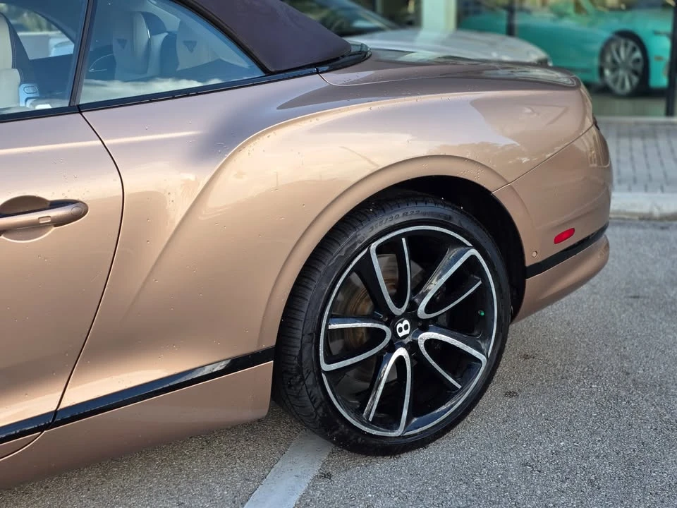 2022 Bentley Continental GTC - Image 4 of 19