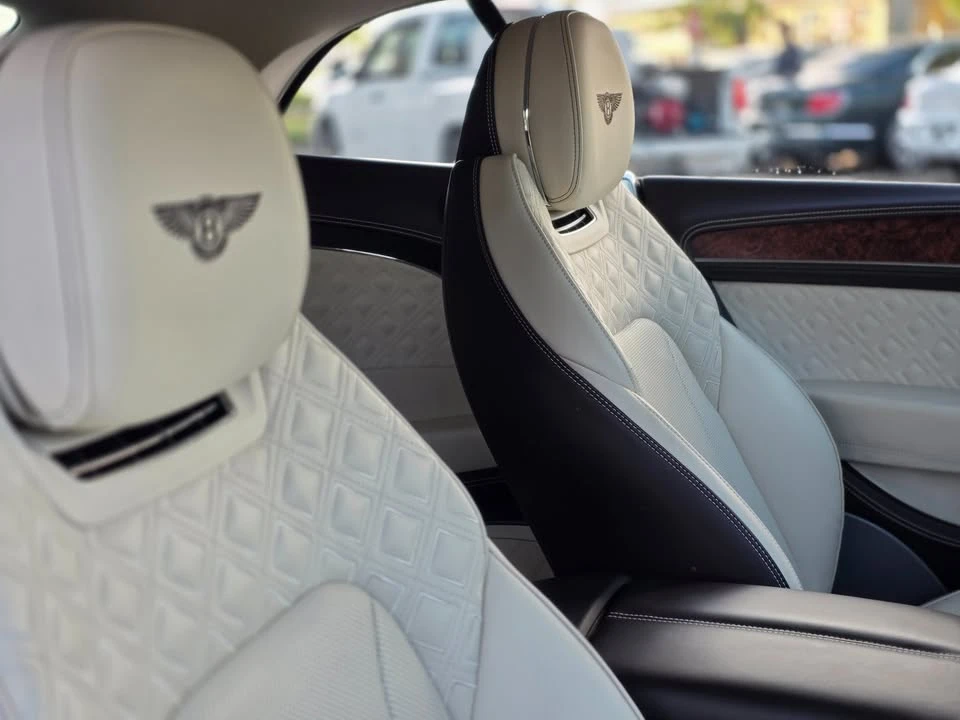 2022 Bentley Continental GTC - Image 13 of 19