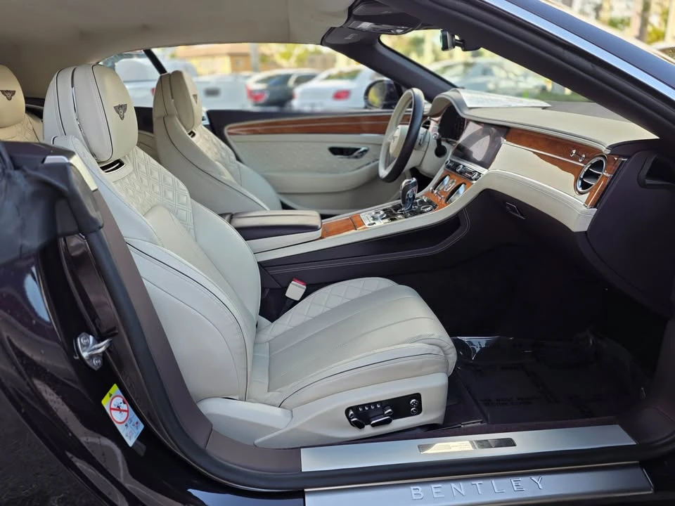2022 Bentley Continental GTC - Image 17 of 18