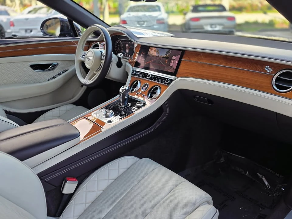 2022 Bentley Continental GTC - Image 11 of 18