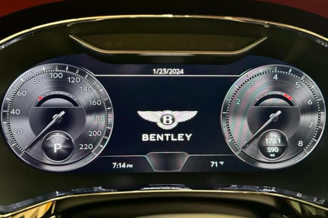 2022 Bentley Continental GTC - Image 27 of 31