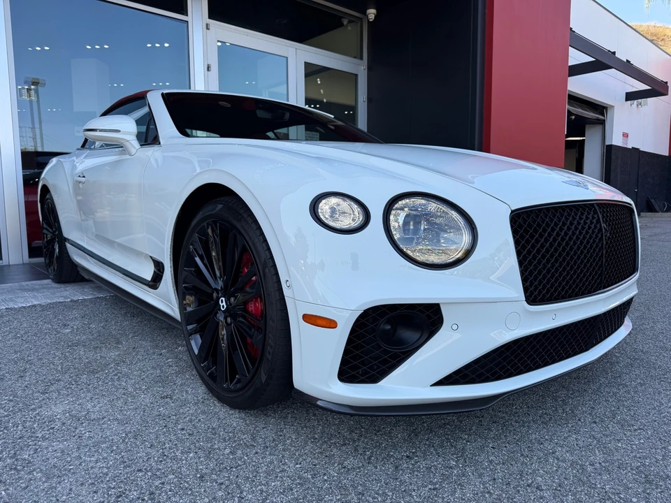 2022 Bentley Continental GT Speed 3rd Gen - Image 15 of 31