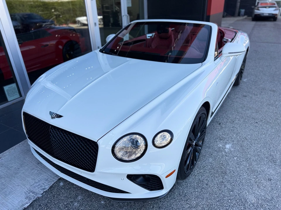 2022 Bentley Continental GT Speed 3rd Gen - Image 24 of 31