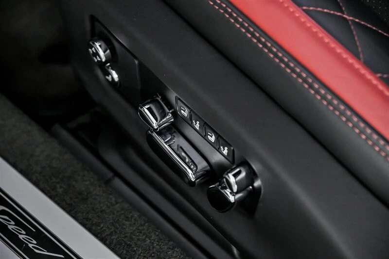 2022 Bentley Continental GT Speed 3rd Gen - Image 30 of 31