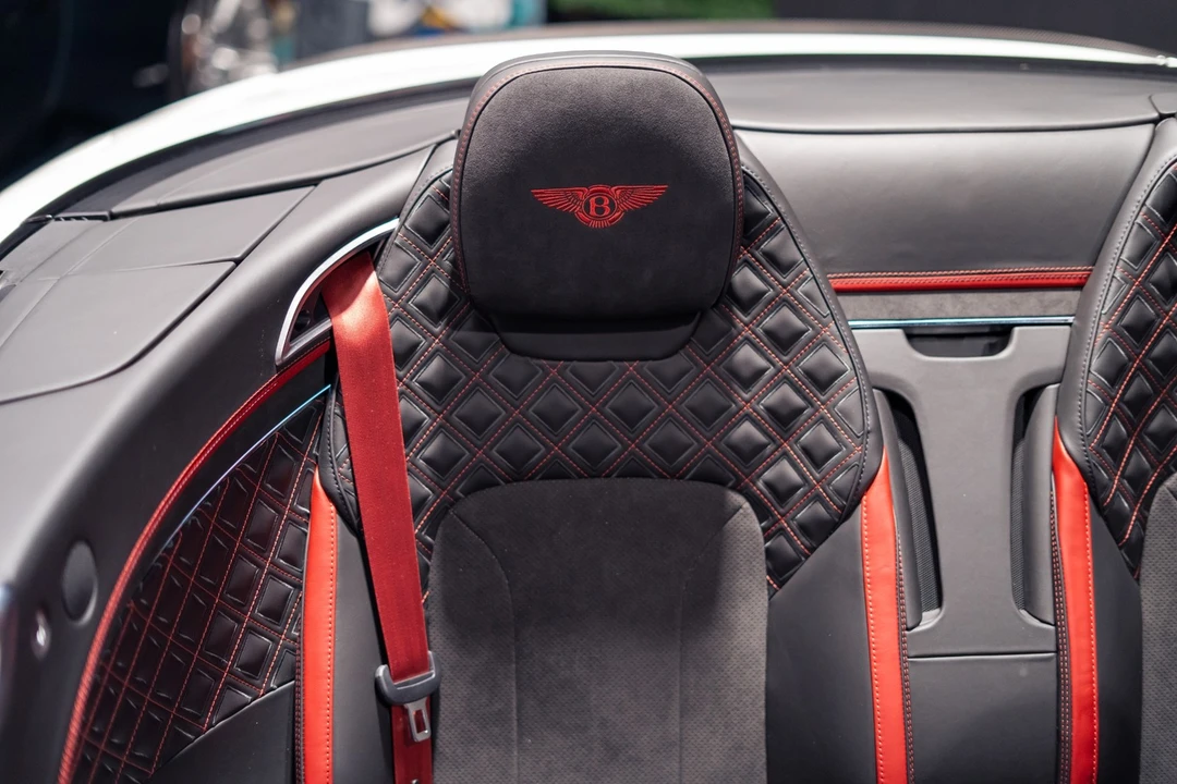 2022 Bentley Continental GT Speed 3rd Gen - Image 26 of 31
