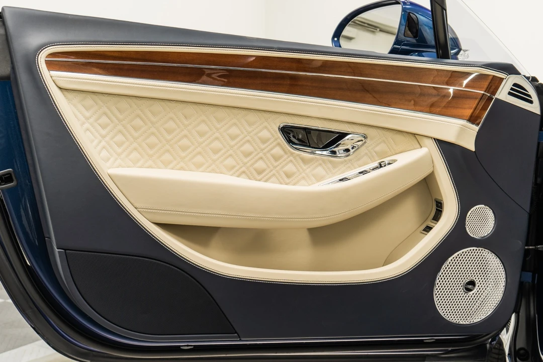 2022 Bentley Continental GTC - Image 18 of 21