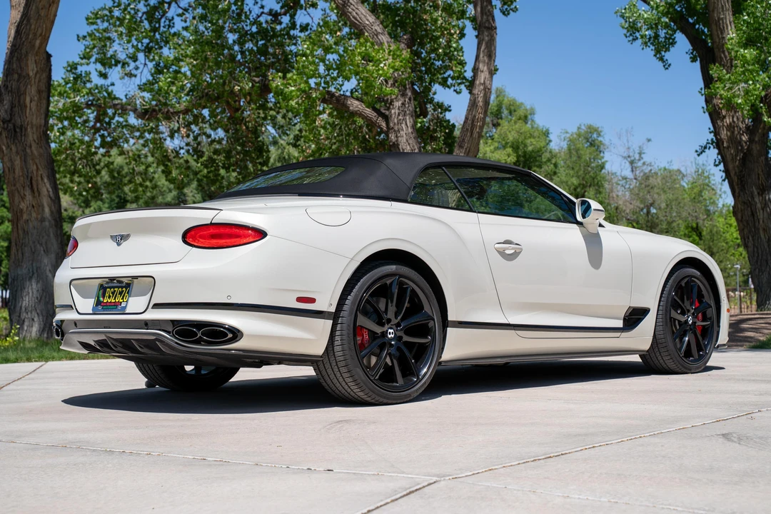 2022 Bentley Continental GTC - Image 25 of 31