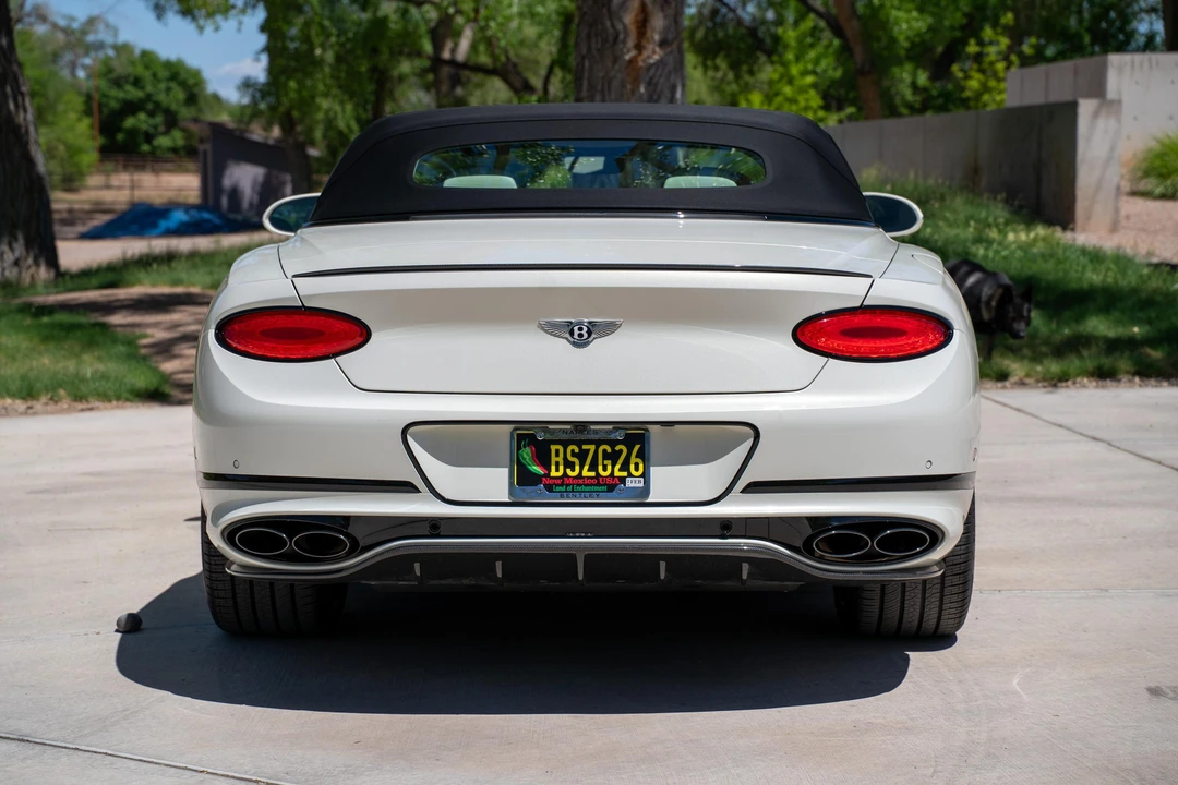 2022 Bentley Continental GTC - Image 24 of 31