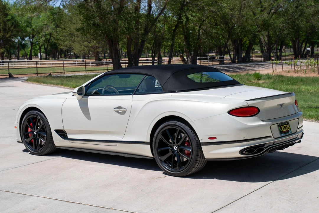 2022 Bentley Continental GTC - Image 4 of 31