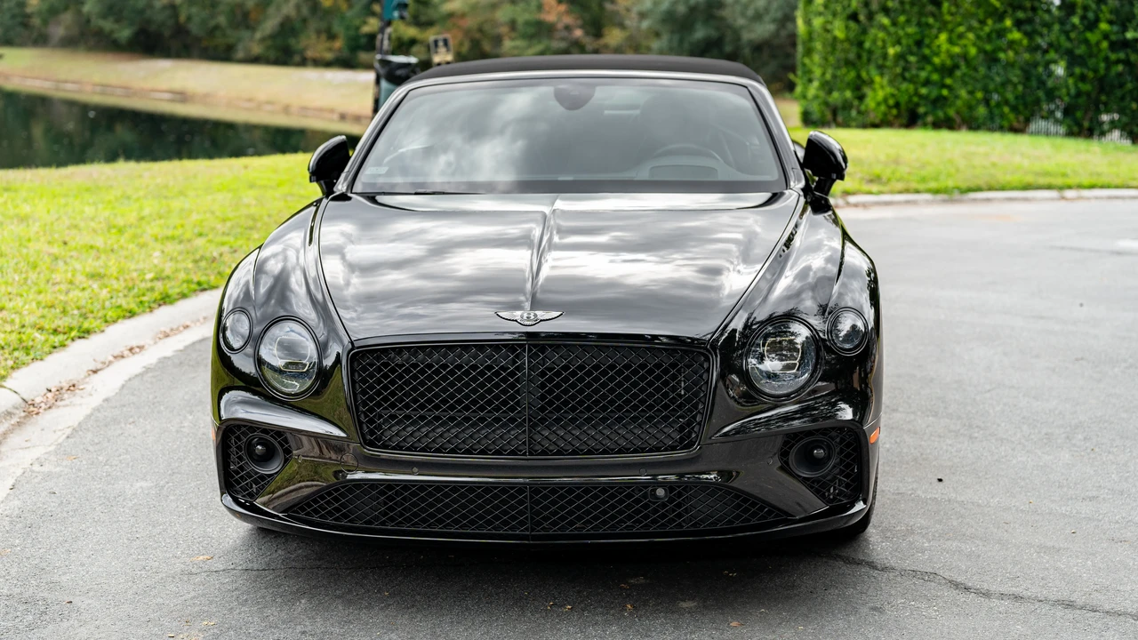 2022 Bentley Continental GT 3rd Gen - Image 13 of 31