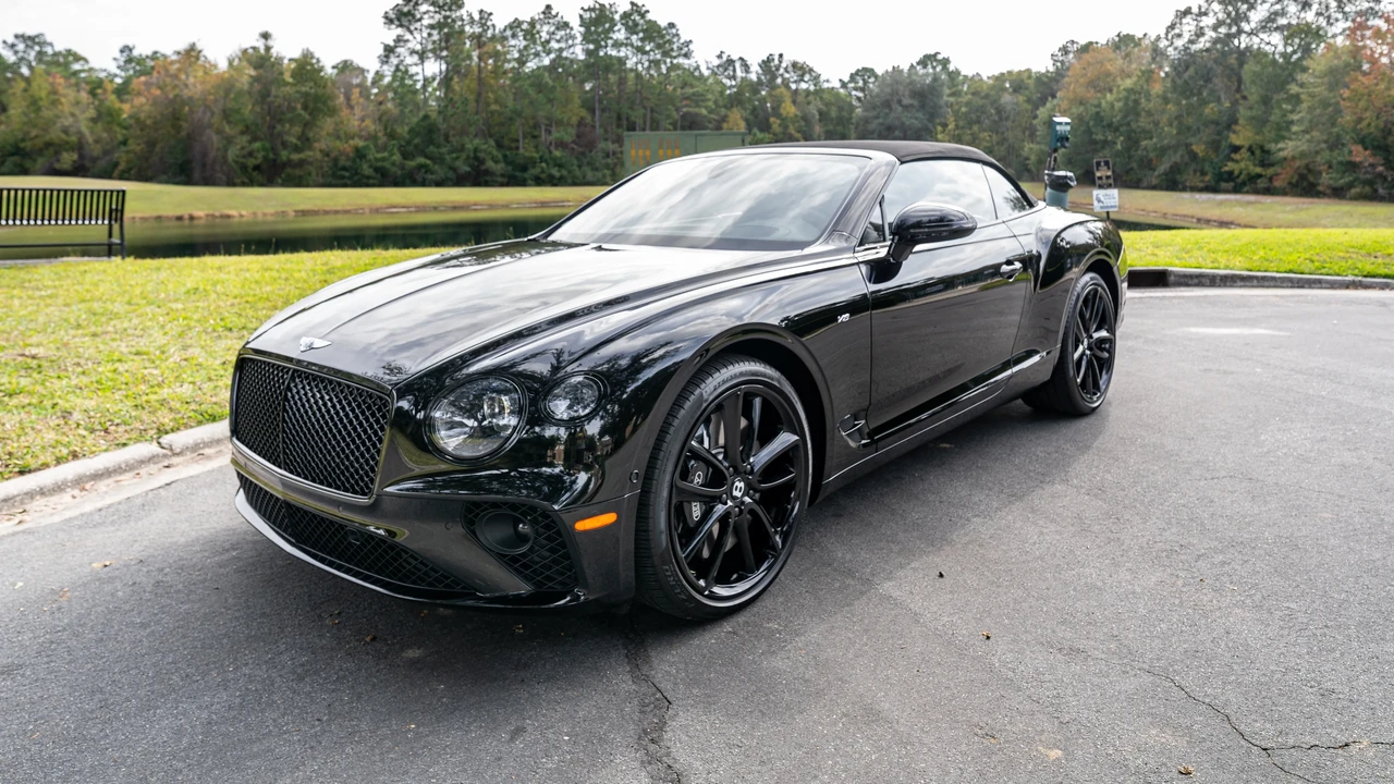 2022 Bentley Continental GT 3rd Gen - Image 9 of 31