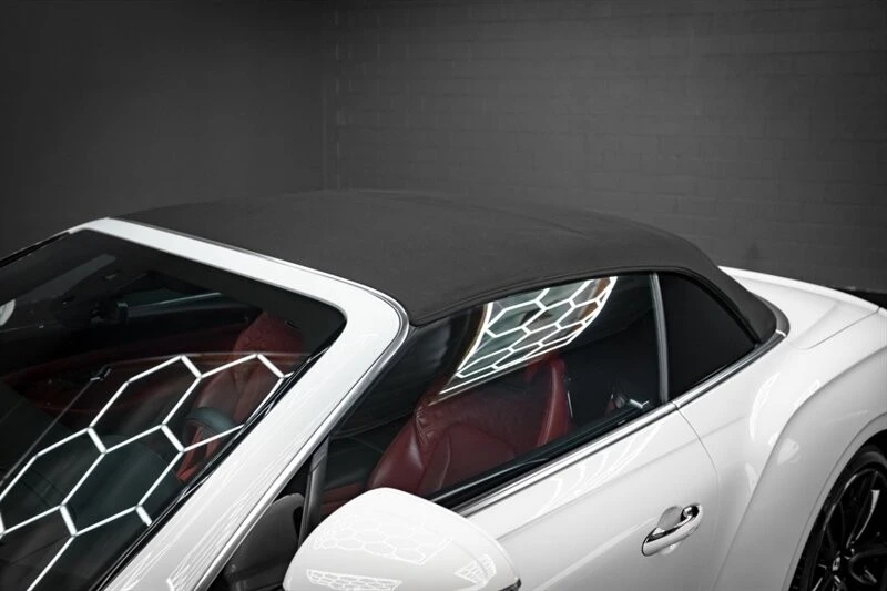 2022 Bentley Continental GT 3rd Gen - Image 18 of 31