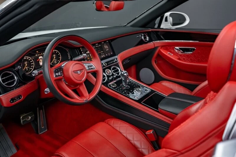 2022 Bentley Continental GT 3rd Gen - Image 25 of 31