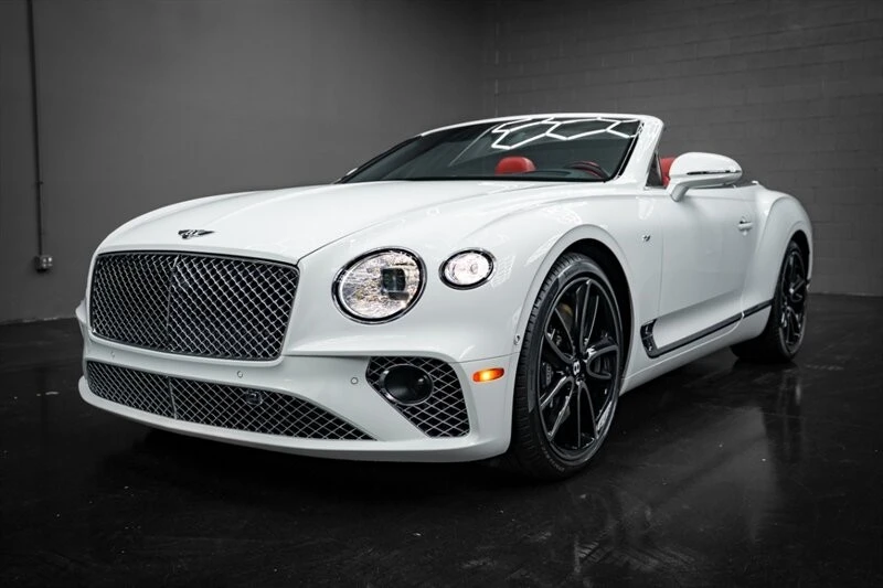 2022 Bentley Continental GT 3rd Gen - Image 29 of 31
