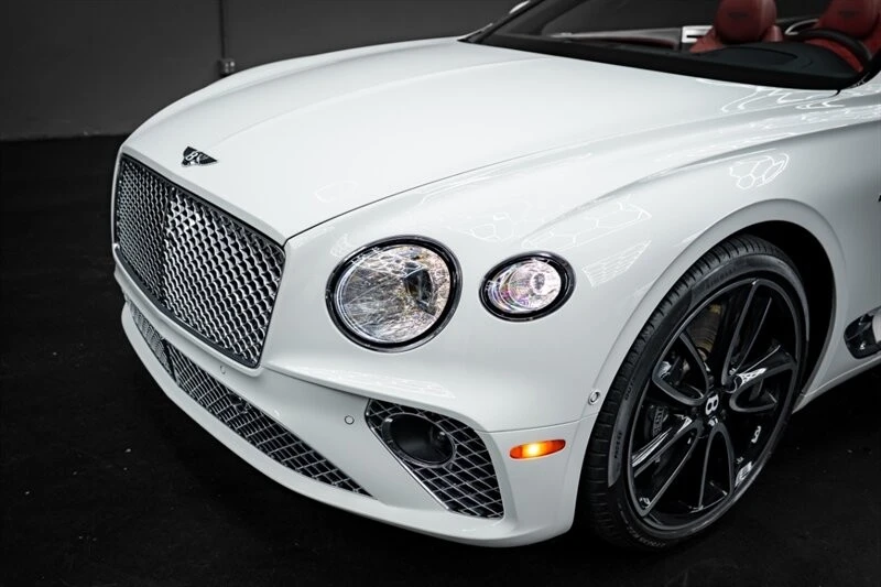 2022 Bentley Continental GT 3rd Gen - Image 9 of 31