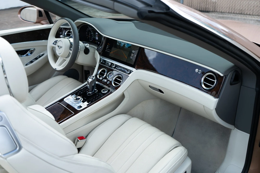 2022 Bentley Continental GT 3rd Gen - Image 20 of 31