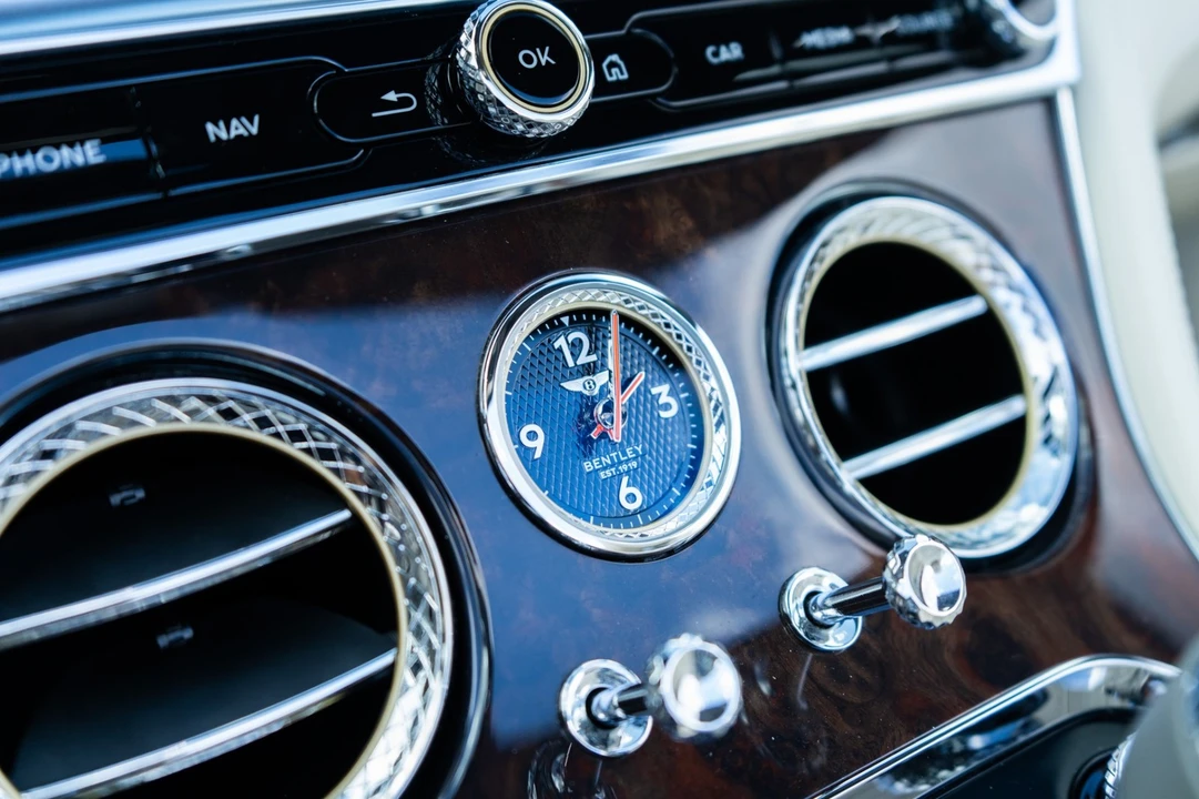 2022 Bentley Continental GT 3rd Gen - Image 25 of 31