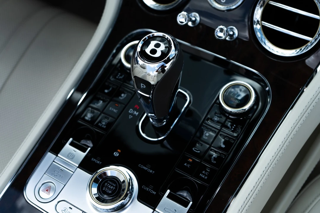 2022 Bentley Continental GT 3rd Gen - Image 27 of 31