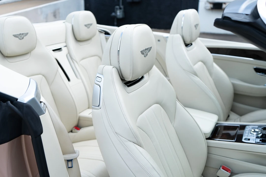 2022 Bentley Continental GT 3rd Gen - Image 30 of 31