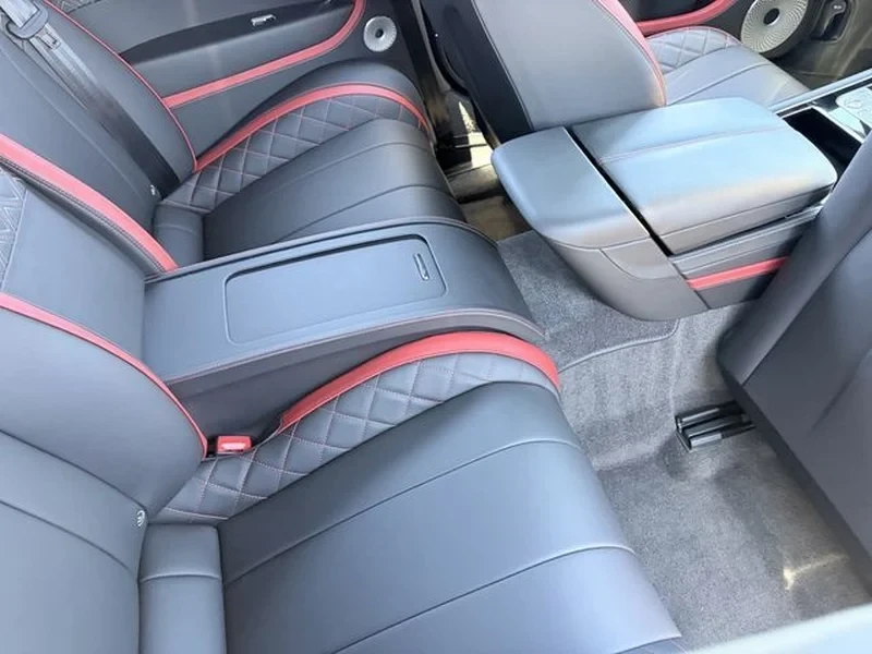 2022 Bentley Continental GT Speed 3rd Gen - Image 15 of 17