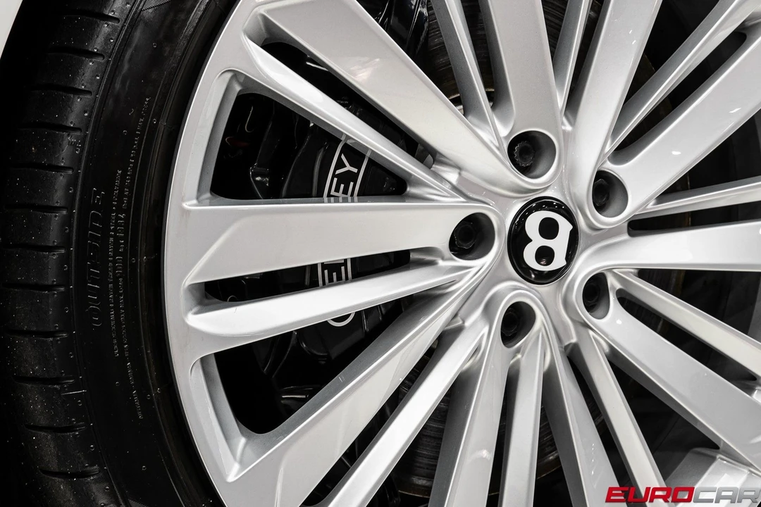 2022 Bentley Continental GT Speed 3rd Gen - Image 20 of 31