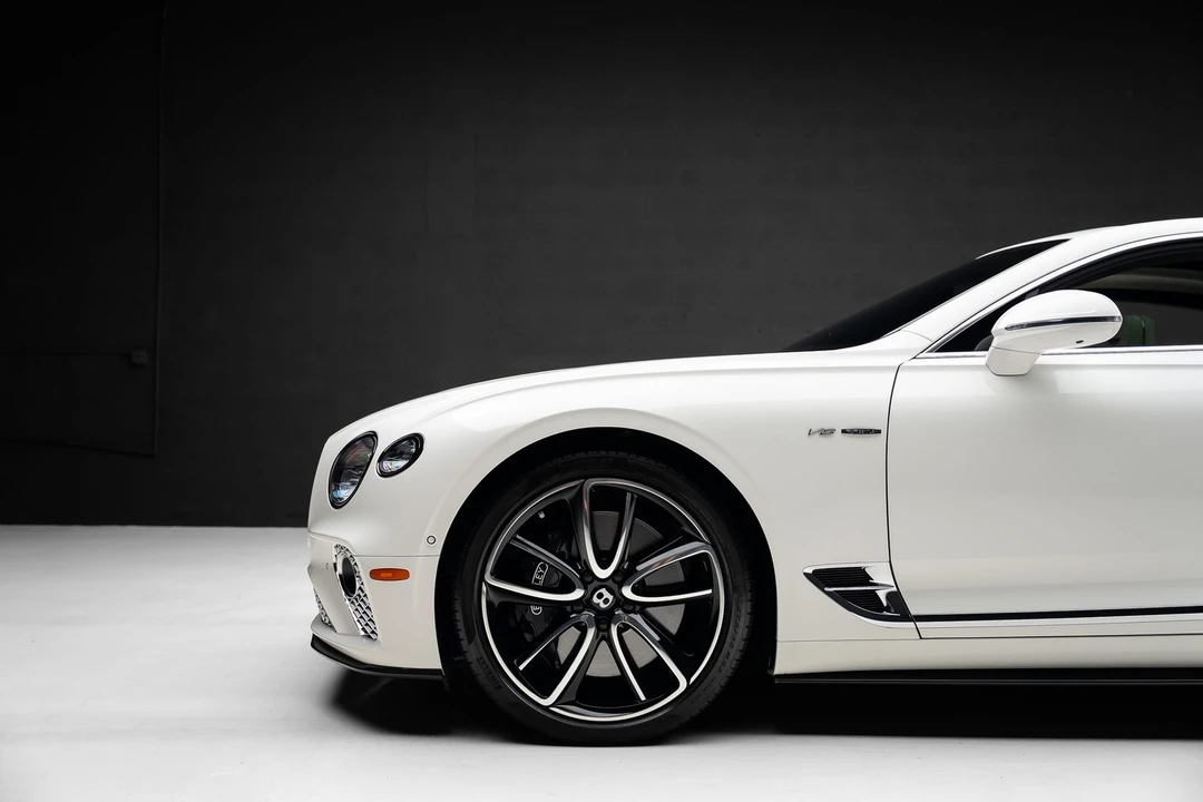 2022 Bentley Continental GT 3rd Gen - Image 19 of 31