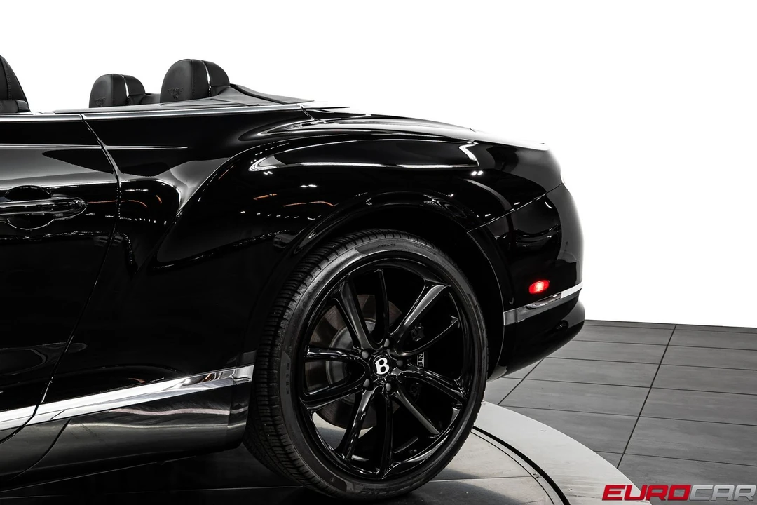 2022 Bentley Continental GT 3rd Gen - Image 16 of 31