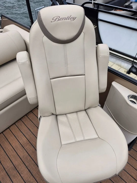 2022 Bentley - Image 6 of 20