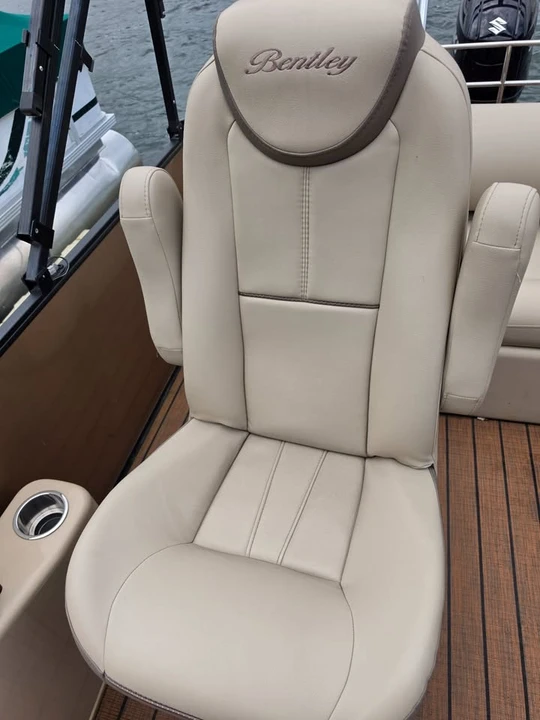 2022 Bentley - Image 7 of 20