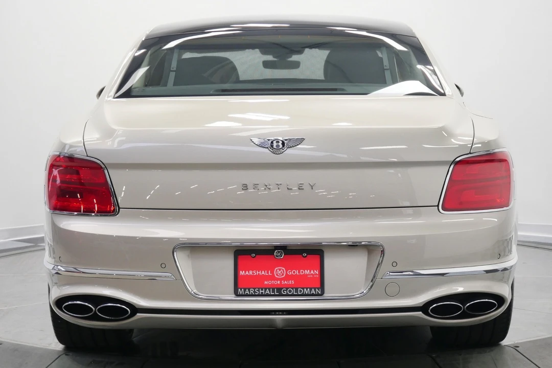 2022 Bentley Continental - Image 8 of 12