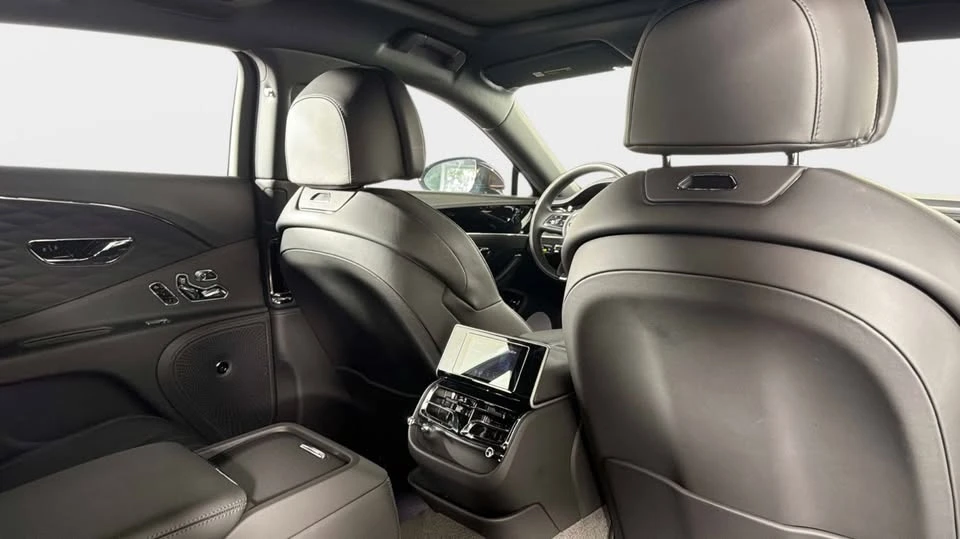 2022 Bentley Continental - Image 17 of 20