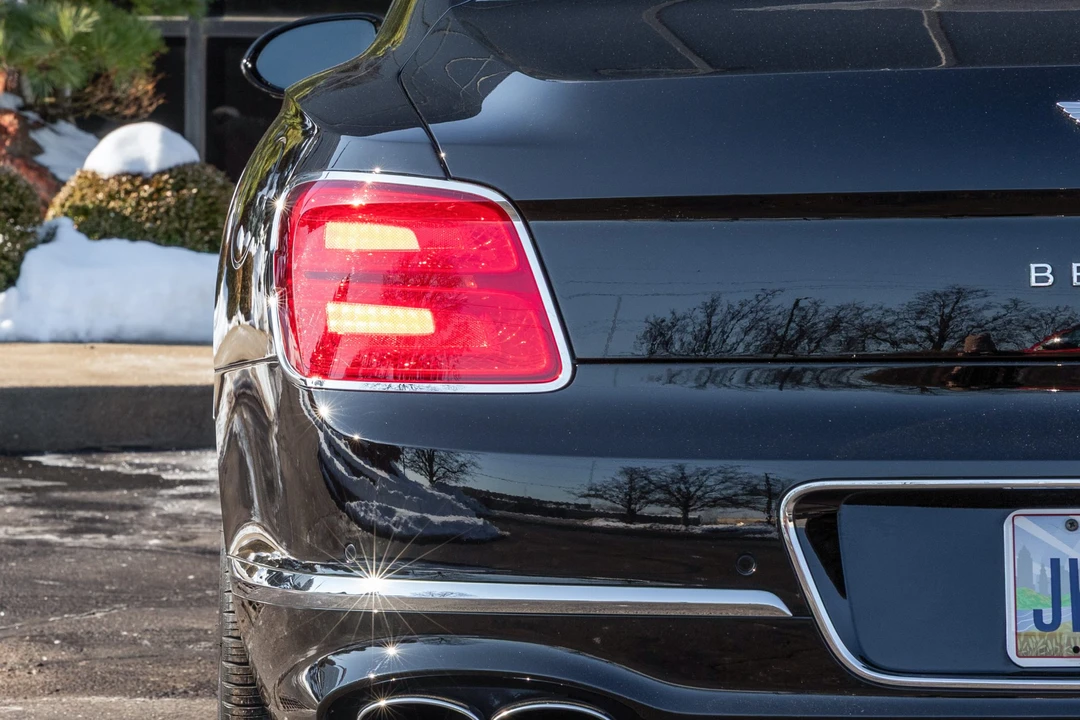 2022 Bentley Continental - Image 16 of 31