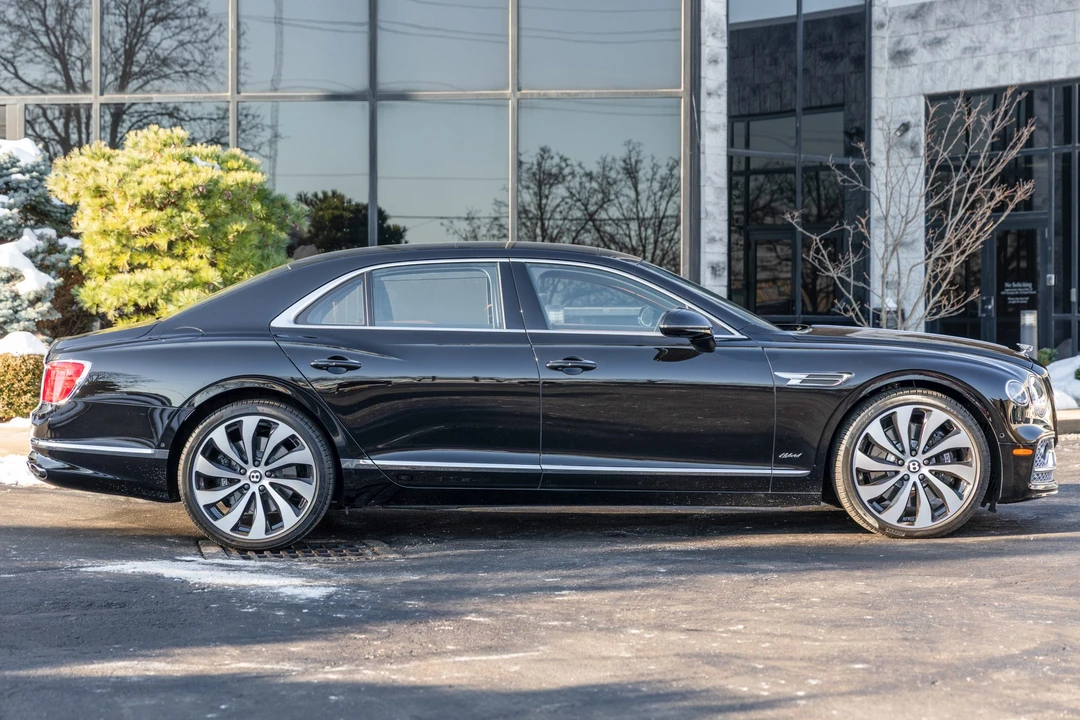 2022 Bentley Continental - Image 4 of 31