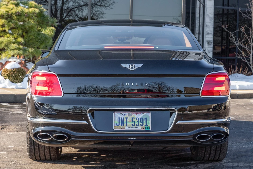 2022 Bentley Continental - Image 15 of 31