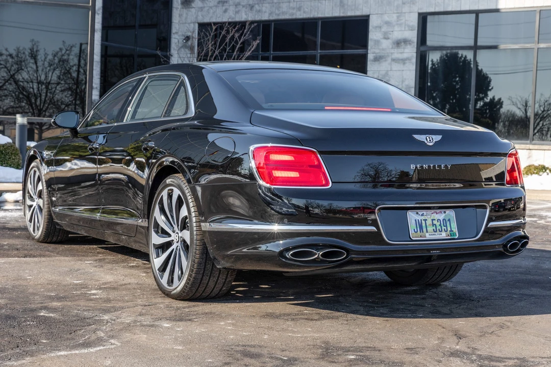 2022 Bentley Continental - Image 7 of 31