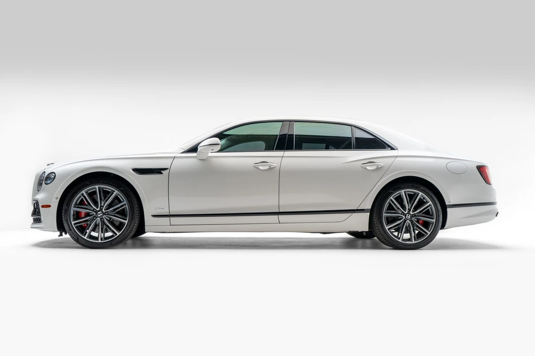 2022 Bentley Continental Flying Spur - Image 15 of 31