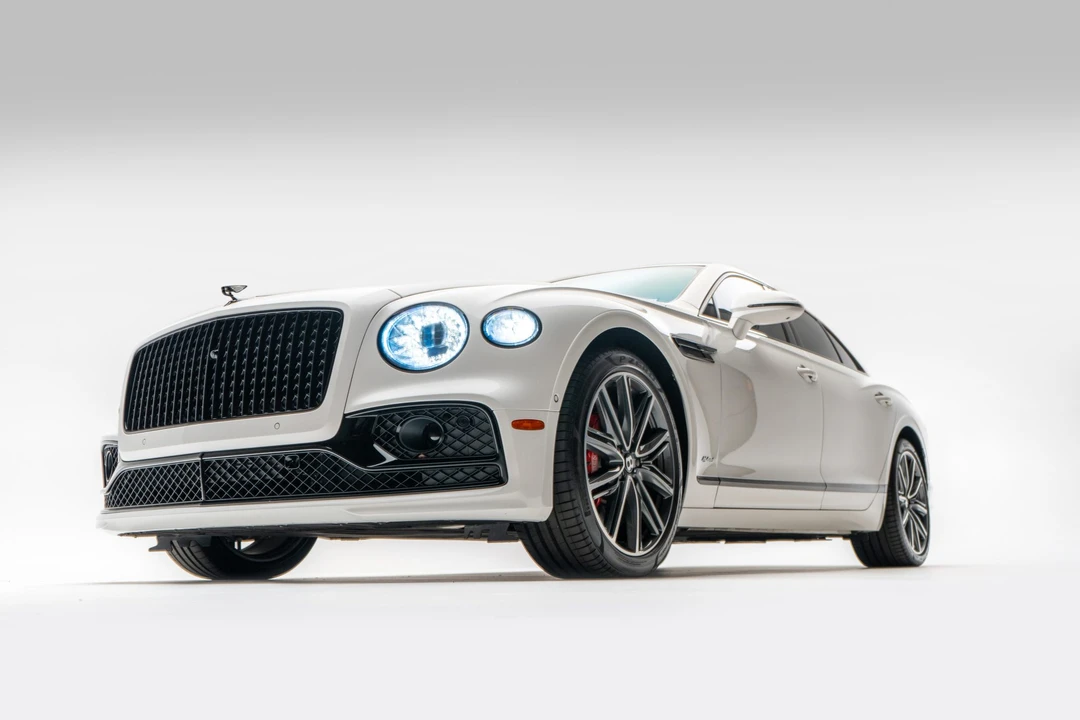 2022 Bentley Continental Flying Spur - Image 2 of 31
