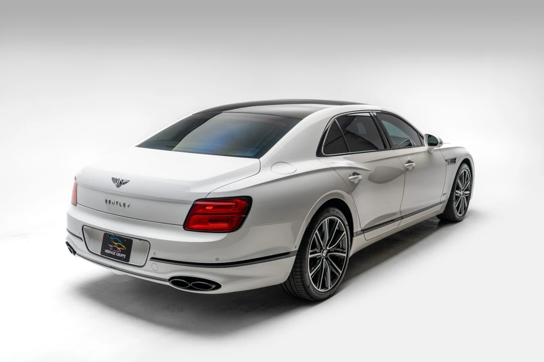 2022 Bentley Continental Flying Spur - Image 10 of 31