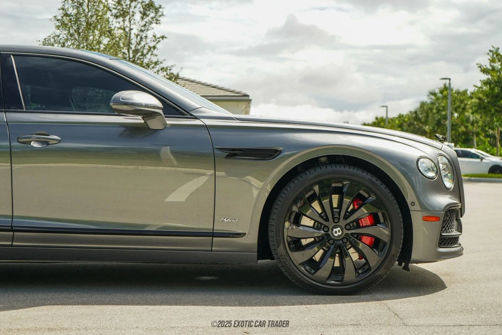 2022 Bentley Continental - Image 11 of 12