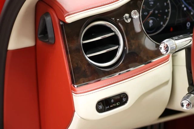 2022 Bentley Continental - Image 26 of 31