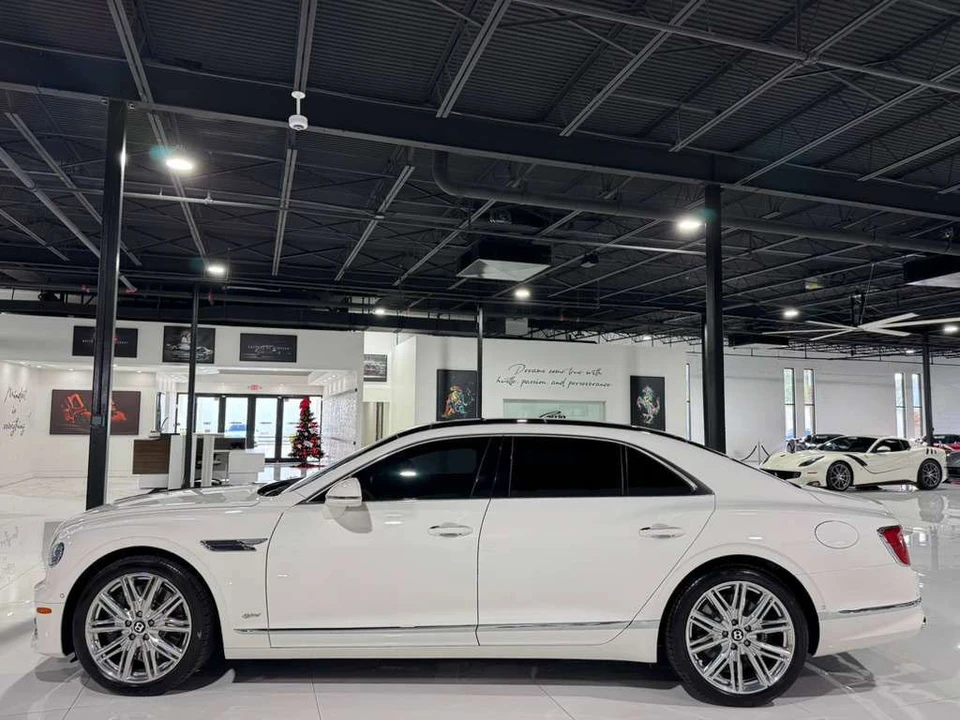 2022 Bentley Continental - Image 4 of 21